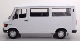 kk scale - 1:18 mercedes 208d bus 1988 white ltd edn 750 pcs
