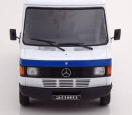 kk scale - 1:18 mercedes 208d van1988 white/blue mercedes service - ltd edn 1000 pcs
