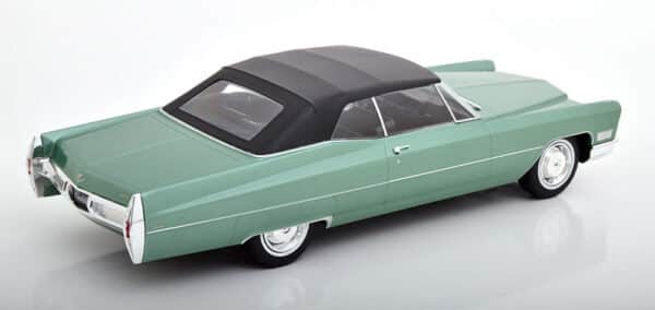 kk scale - 1:18 cadillac deville softtop 1968 green metallic