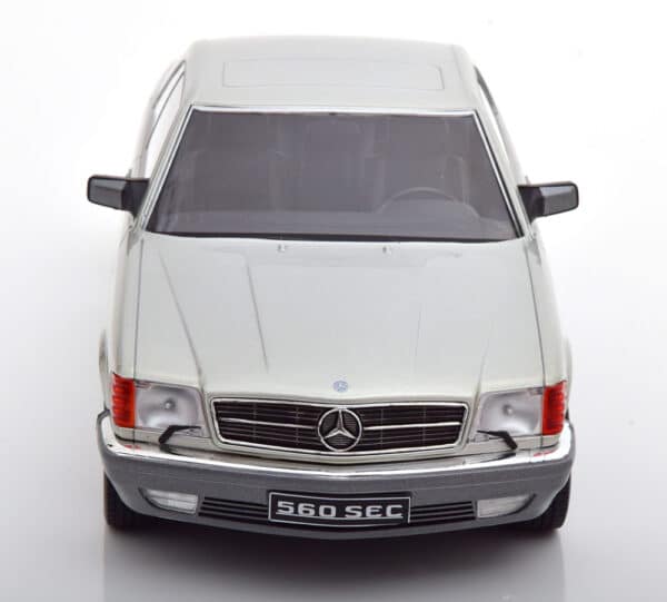 kk scale - 1:18 mercedes 560 sec c126  silver