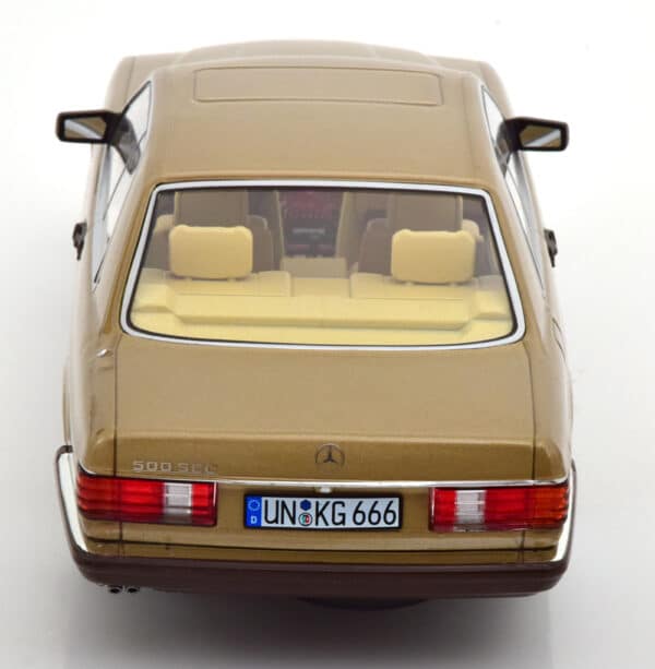 kk scale - 1:18 mercedes 500 sec c126 1987 gold metallic