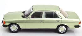 kk scale - 1:18 mercedes 280e w123 1977 light green metallic