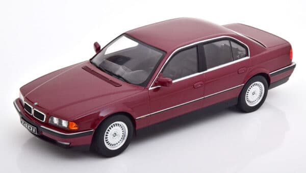 kk scale - 1:18 bmw 740i e38 1 series 1994 dark red metallic