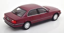 kk scale - 1:18 bmw 740i e38 1 series 1994 dark red metallic