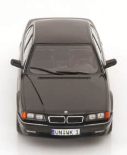 KK Scale - 1:18 BMW 740i (E38) Black Metallic 1994 - Diecast Model