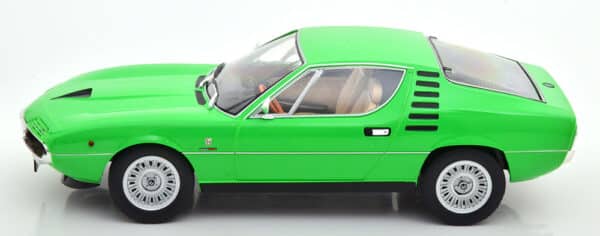 kk scale - 1:18 alfa romeo montreal 1970 green