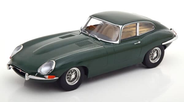 kk scale - 1:18 jaguar e-type coupe series 1 1961 british racing green rhd beige interior (500 pcs)
