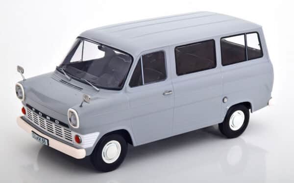 kk scale - 1:18 ford transit mk1 bus 1965 light grey