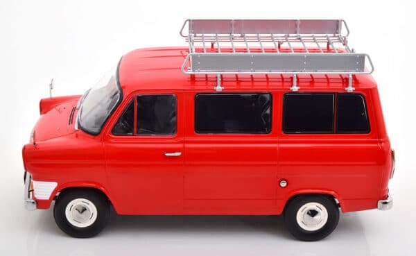kk scale - 1:18 ford transit bus 1965 with roof rack red