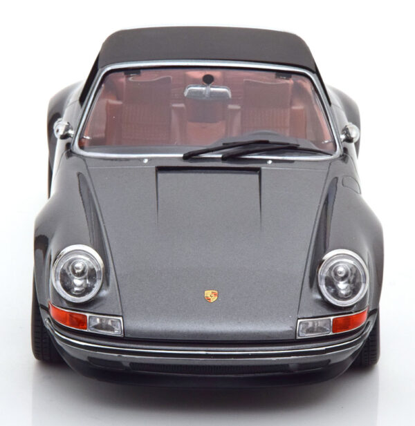 KK Scale - 1:18 Singer 911 Targa Anthracite