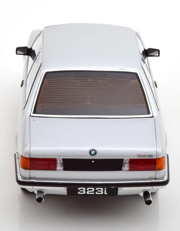 kk scale - 1:18 bmw 323i e21 1978 silver