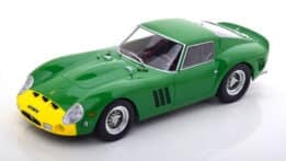 kk scale - 1:18 ferrari 250 gto 1962 green/yellow (w/4 x different decal sets)