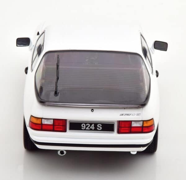 kk scale - 1:18 porsche 924 s 1986 white
