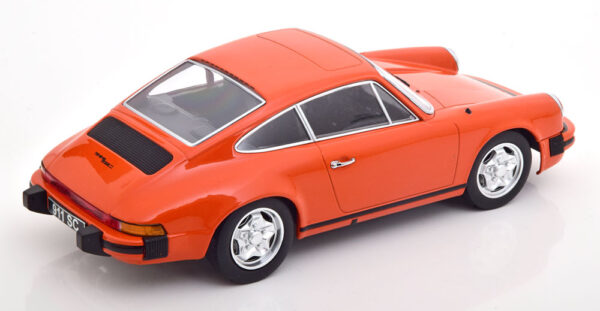 kk scale - 1:18 porsche 911 coupe 1978 orange