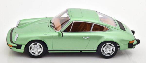 kk scale - 1:18 porsche 911 coupe 1978 light green metallic