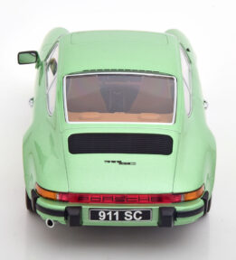 kk scale - 1:18 porsche 911 coupe 1978 light green metallic