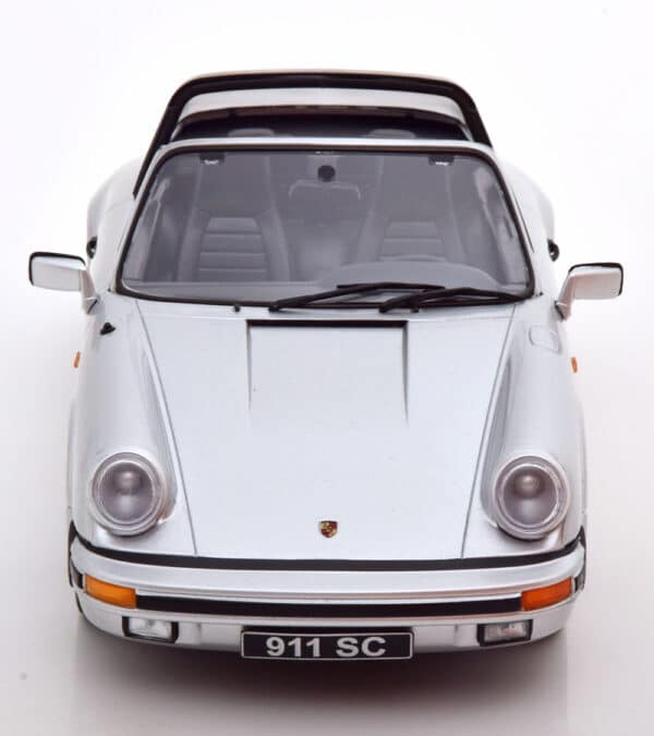 kk scale - 1:18 porsche 911 sc targa 1983 silver w/extra hardtop