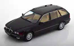 KK Scale - 1:18 BMW 520i E39 Touring 1997 Black Metallic