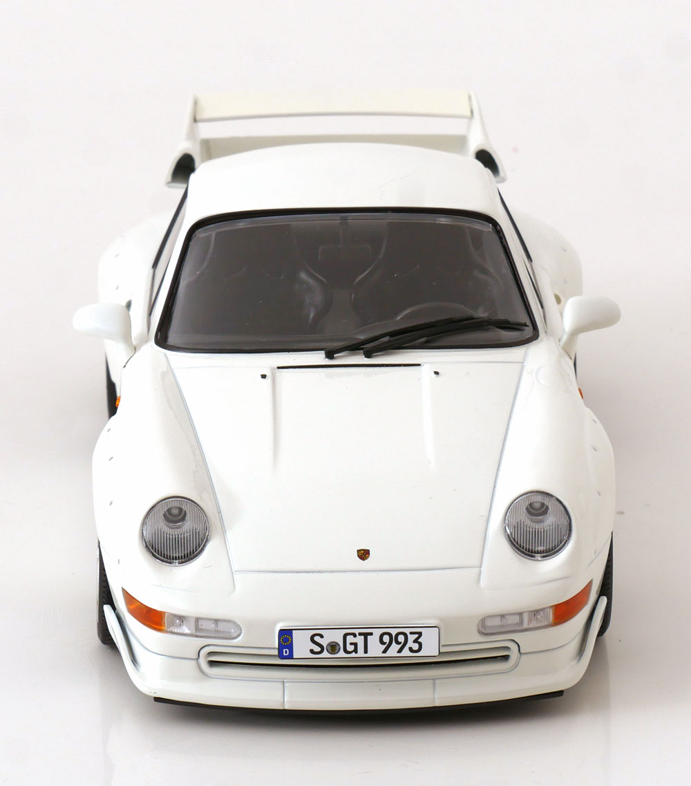 KK Scale 1:18 Porsche 911 (993) GT2 with Speedline Rims 1996 White (KKDC181424S) Diecast Model 4 KK Scale 1:18 Porsche 911 (993) GT2 with Speedline Rims 1996 White (KKDC181424S) Diecast Model - Image 4