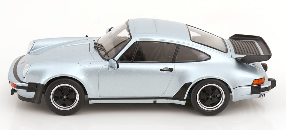 KK Scale 1:18 Porsche 911 (930) Turbo 3.3 1977 Silver (KKDC181444) Diecast Model 3 KK Scale 1:18 Porsche 911 (930) Turbo 3.3 1977 Silver (KKDC181444) Diecast Model - Image 3