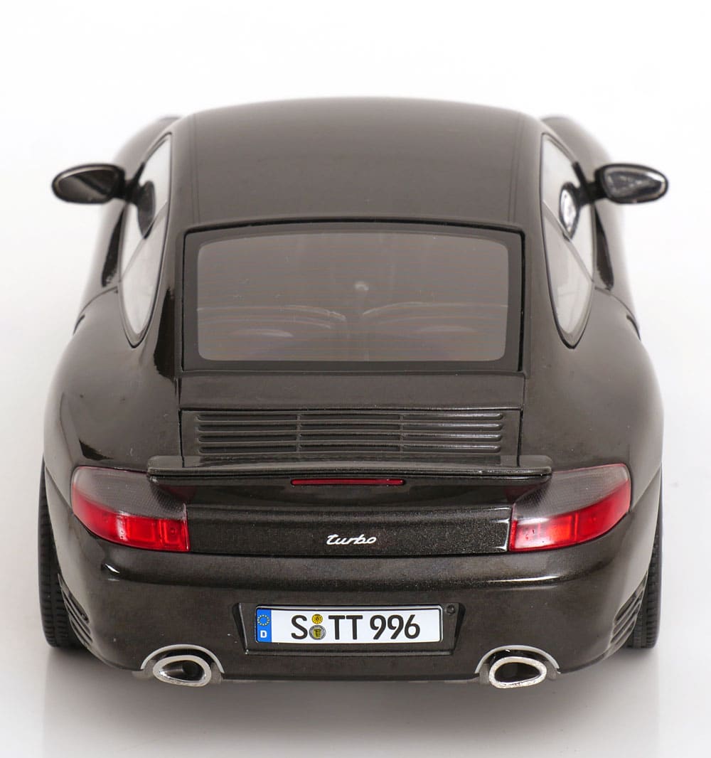 KK Scale 1:18 Porsche 911 (996) Turbo 2000 Black Metallic (KKDC181472) Diecast Model 5 KK Scale 1:18 Porsche 911 (996) Turbo 2000 Black Metallic (KKDC181472) Diecast Model - Image 5