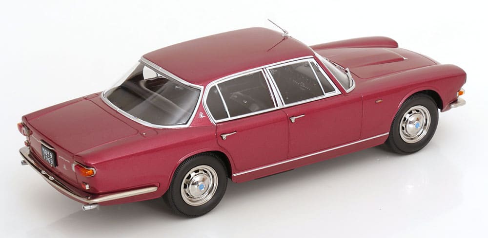 KK Scale 1:18 Maserati Quattroporte I 1965 Red Metallic (KKDC181512) Diecast Model 2 KK Scale 1:18 Maserati Quattroporte I 1965 Red Metallic (KKDC181512) Diecast Model - Image 2