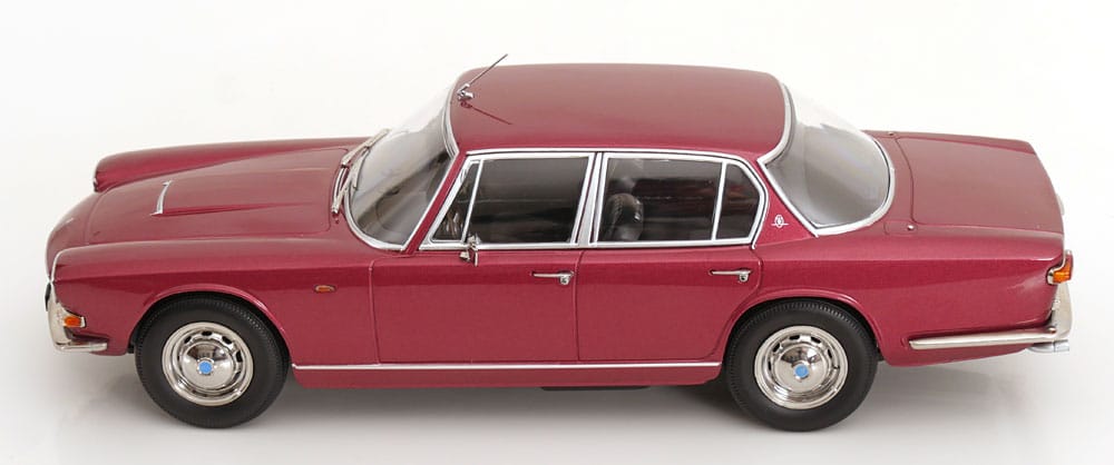 KK Scale 1:18 Maserati Quattroporte I 1965 Red Metallic (KKDC181512) Diecast Model 3 KK Scale 1:18 Maserati Quattroporte I 1965 Red Metallic (KKDC181512) Diecast Model - Image 3