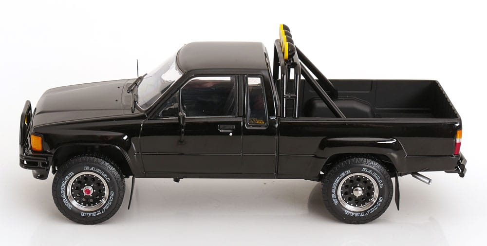 KK Scale 1:18 Toyota Hilux 1985 Black Back to the Future III (KKDC181561) Diecast Model 3 KK Scale 1:18 Toyota Hilux 1985 Black Back to the Future III (KKDC181561) Diecast Model - Image 3