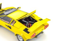 Kyosho - 1:18 Lamborghini Countach LP5000 Quattrovalvove Yellow