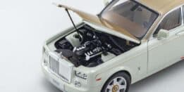 Kyosho - 1:18 Rolls-Royce Phantom EWB 2012 English White/Gold