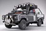 Kyosho - 1:18 Land Rover Defender 2001 Tomb Raider Movie Edition