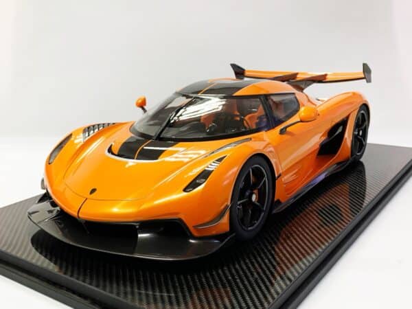 Koenigsegg Jesko Tang Orange FrontiArt 3 Large
