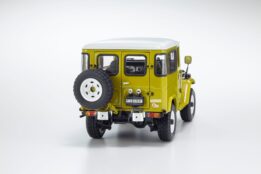 Kyosho 1:18 Toyota Land Cruise Yellow Diecast Model.7