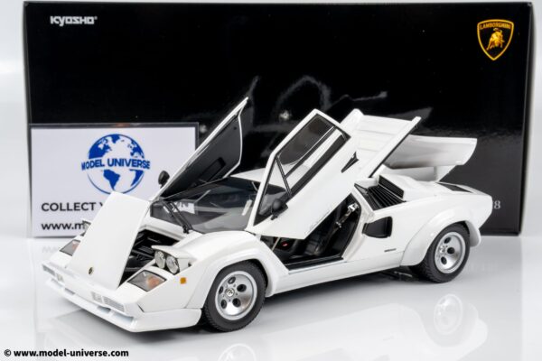 Kyosho - 1:18 Lamborghini Countach LP400 S White 1980 (KS08320WFL) Diecast Model 19 Kyosho - 1:18 Lamborghini Countach LP400 S White 1980 - Diecast Model