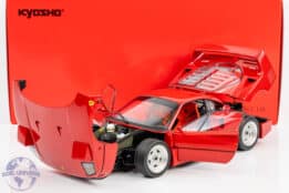 Kyosho - 1:18 Ferrari F40 Red 1987 - Diecast Model