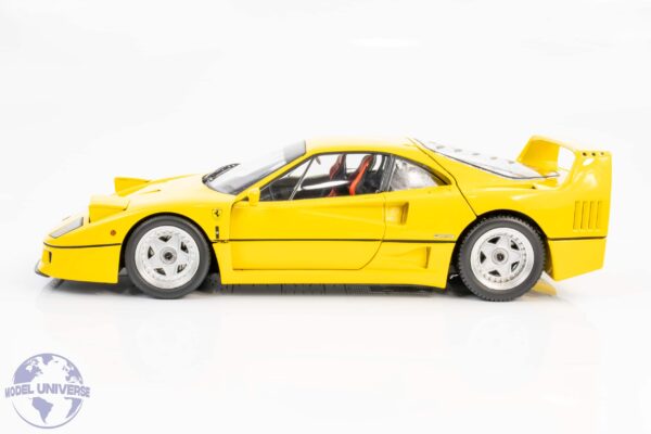 Kyosho - 1:18 Ferrari F40 Yellow 1987 - Diecast Model 19 Kyosho - 1:18 Ferrari F40 Yellow 1987 - Diecast Model