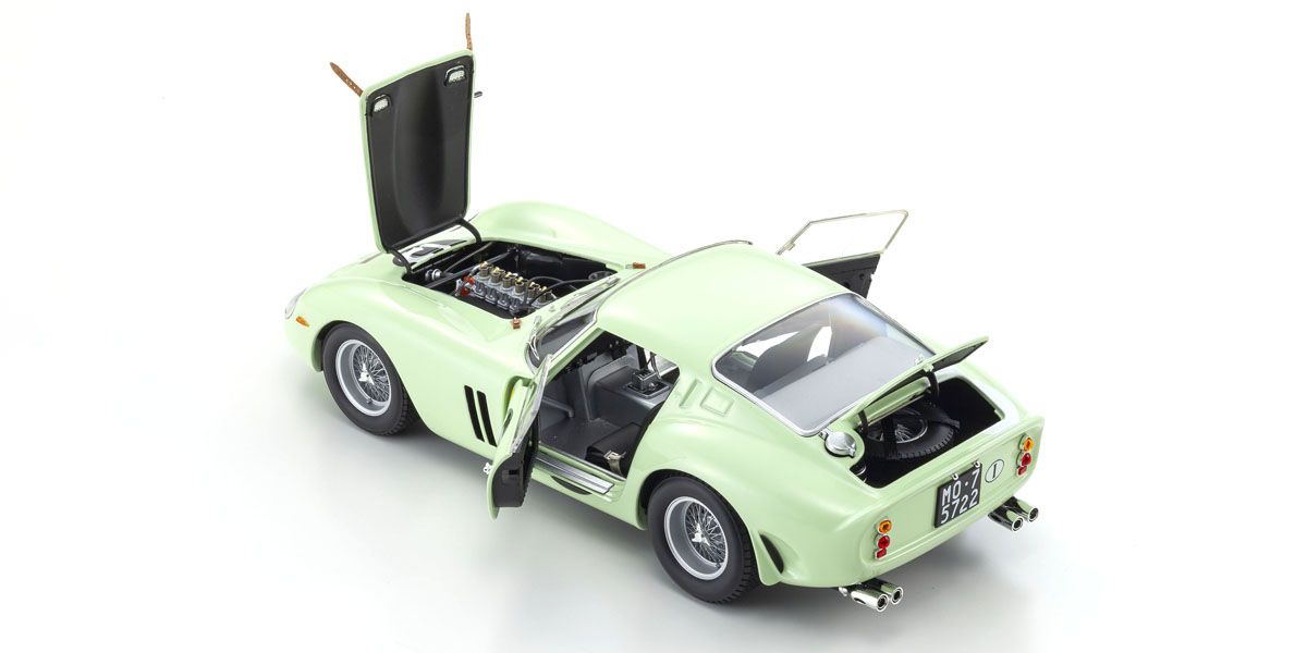 Kyosho 1:18 Ferrari 250 GTO (RHD) #15 Winner 1962 Goodwood Tourist Trophy Light Green (KS08438C) Diecast Model 2 Kyosho 1:18 Ferrari 250 GTO (RHD) #15 Winner 1962 Goodwood Tourist Trophy Light Green (KS08438C) Diecast Model - Image 2