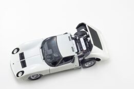 Kyosho Lamborghini miura p400 white diecast model.5