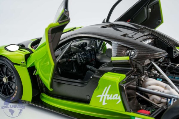 LCD - 1:18 Pagani Huayra R Green - Limited Edition Diecast Model