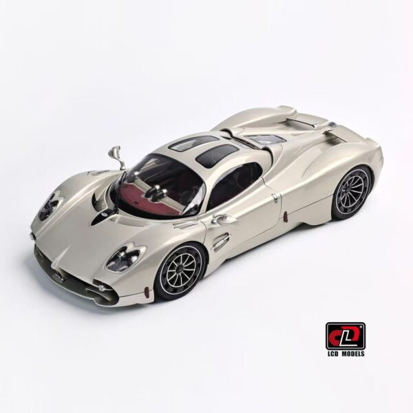 LCD - 1:18 Pagani Utopia Rinascimento Lucido - Diecast Model