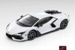 LCD - 1:18 Lamborghini Revuelto Pearl White Diecast Model
