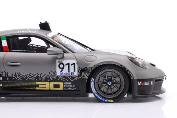 Ixo 1:18 Porsche 911 (992) GT3 Cup No.911 Jorge Lorenzo Supercup Imola 2022 (LEGT18-23CUP007) Diecast Model 11 Ixo 1:18 Porsche 911 (992) GT3 Cup No.911 Jorge Lorenzo Supercup Imola 2022 (LEGT18-23CUP007) Diecast Model