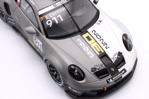 Ixo 1:18 Porsche 911 (992) GT3 Cup No.911 Jorge Lorenzo Supercup Imola 2022 (LEGT18-23CUP007) Diecast Model 12 Ixo 1:18 Porsche 911 (992) GT3 Cup No.911 Jorge Lorenzo Supercup Imola 2022 (LEGT18-23CUP007) Diecast Model