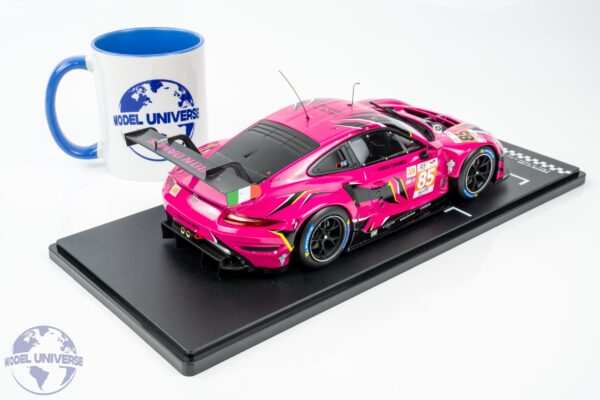 Ixo - 1:18 Porsche 911 RSR No.85 Iron Dames 24h Le Mans 2023 Bovy, Getting, Frey - Diecast Model 12 Ixo - 1:18 Porsche 911 RSR No.85 Iron Dames 24h Le Mans 2023 Bovy, Getting, Frey - Diecast Model