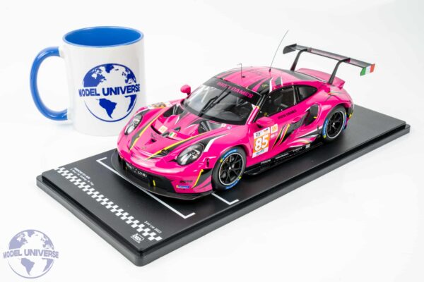 Ixo - 1:18 Porsche 911 RSR No.85 Iron Dames 24h Le Mans 2023 Bovy, Getting, Frey - Diecast Model 11 Ixo - 1:18 Porsche 911 RSR No.85 Iron Dames 24h Le Mans 2023 Bovy, Getting, Frey - Diecast Model