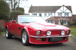 Legendary Models - 1:18 Aston Martin V8 Vantage 1985 (X-Pack) Suffolk Red