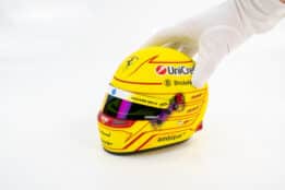 Diecast Model Shop - Model Universe 16 Bell - 1:2 Lewis Hamilton Ferrari F1 2025 - Helmet Replica
