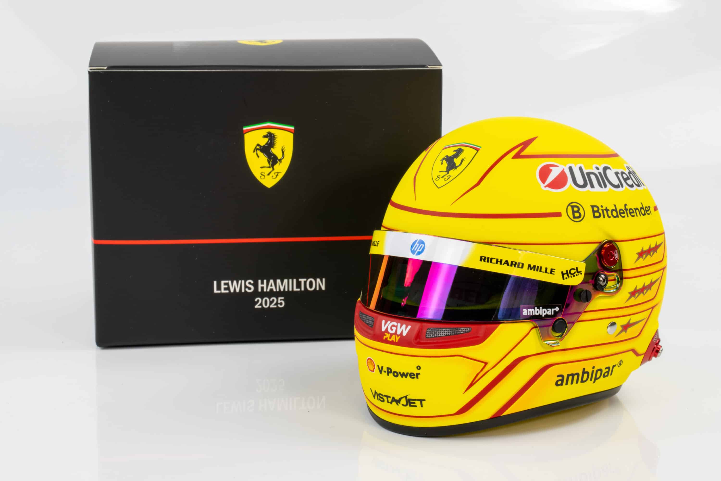 Bell - 1:2 Lewis Hamilton Ferrari F1 2025 - Helmet Replica