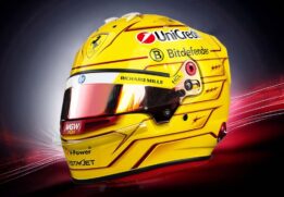 Bell - 1:2 Lewis Hamilton Ferrari 2025 - Helmet Replica