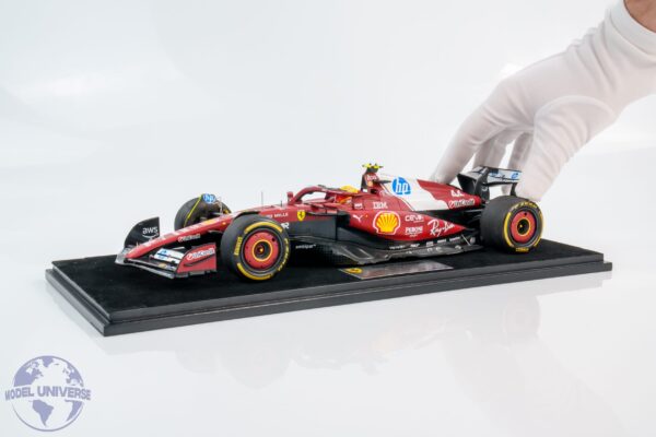 Looksmart - 1:18 Ferrari SF-25 No.44 Lewis Hamilton Winner Sprint Race China 2025 - Resin Model 12 Looksmart - 1:18 Ferrari SF-25 No.44 Lewis Hamilton Winner Sprint Race China 2025 - Resin Model